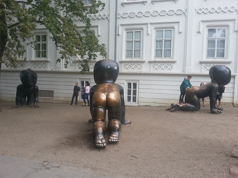 Crawling Babies in Kampa Park